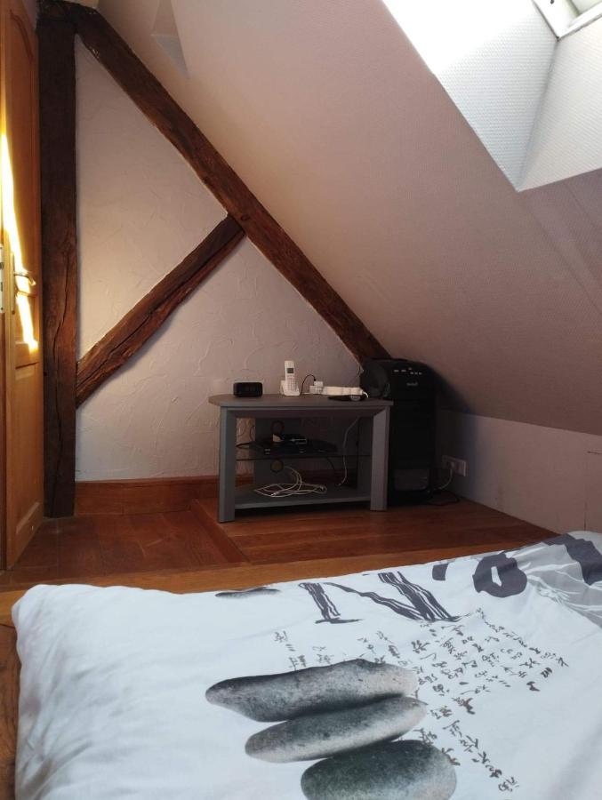 Charmante Petite Maison De Bourg Apartment Autry-le-Chatel Luaran gambar